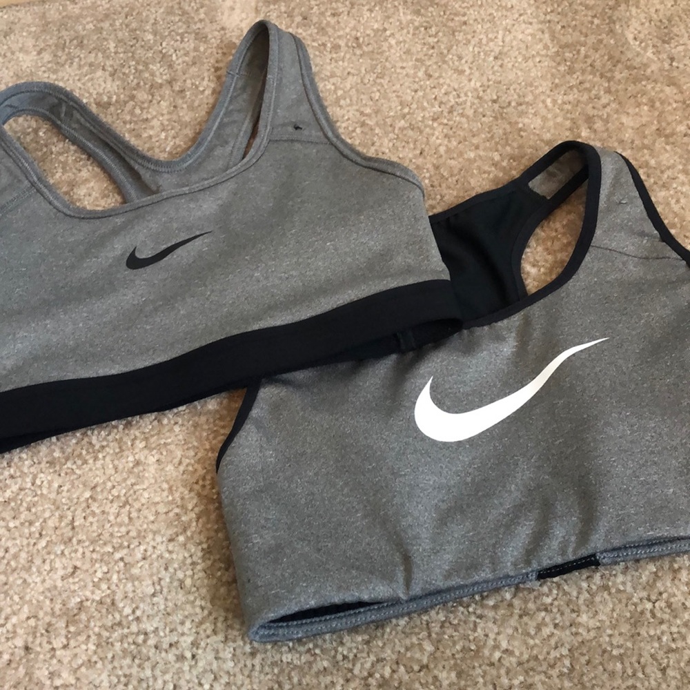 2 for 1 Nike high compression sports bras XS